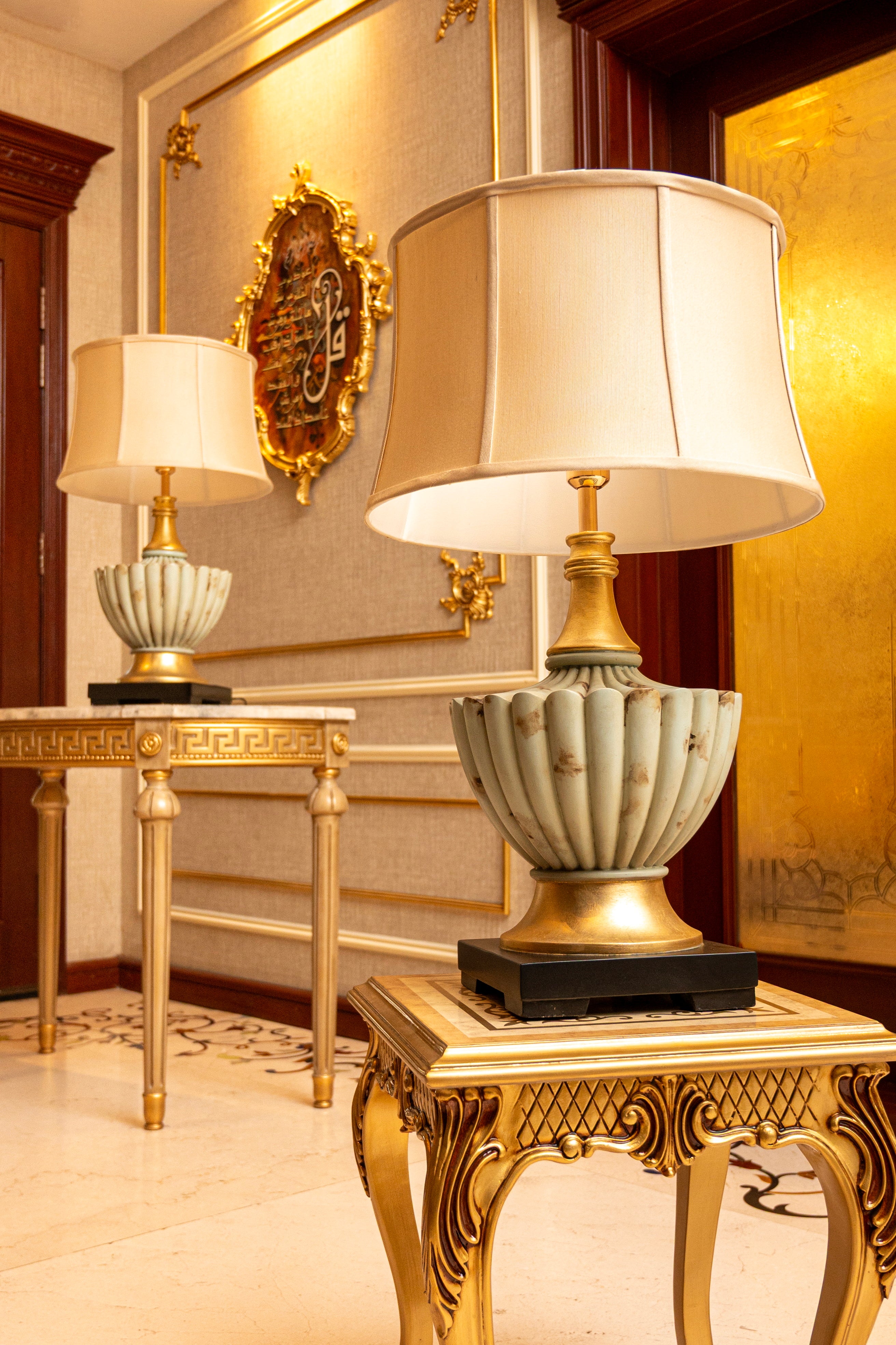 Rustic Pearl Traditional Table Lamp - Blue Distressed Urn Pair