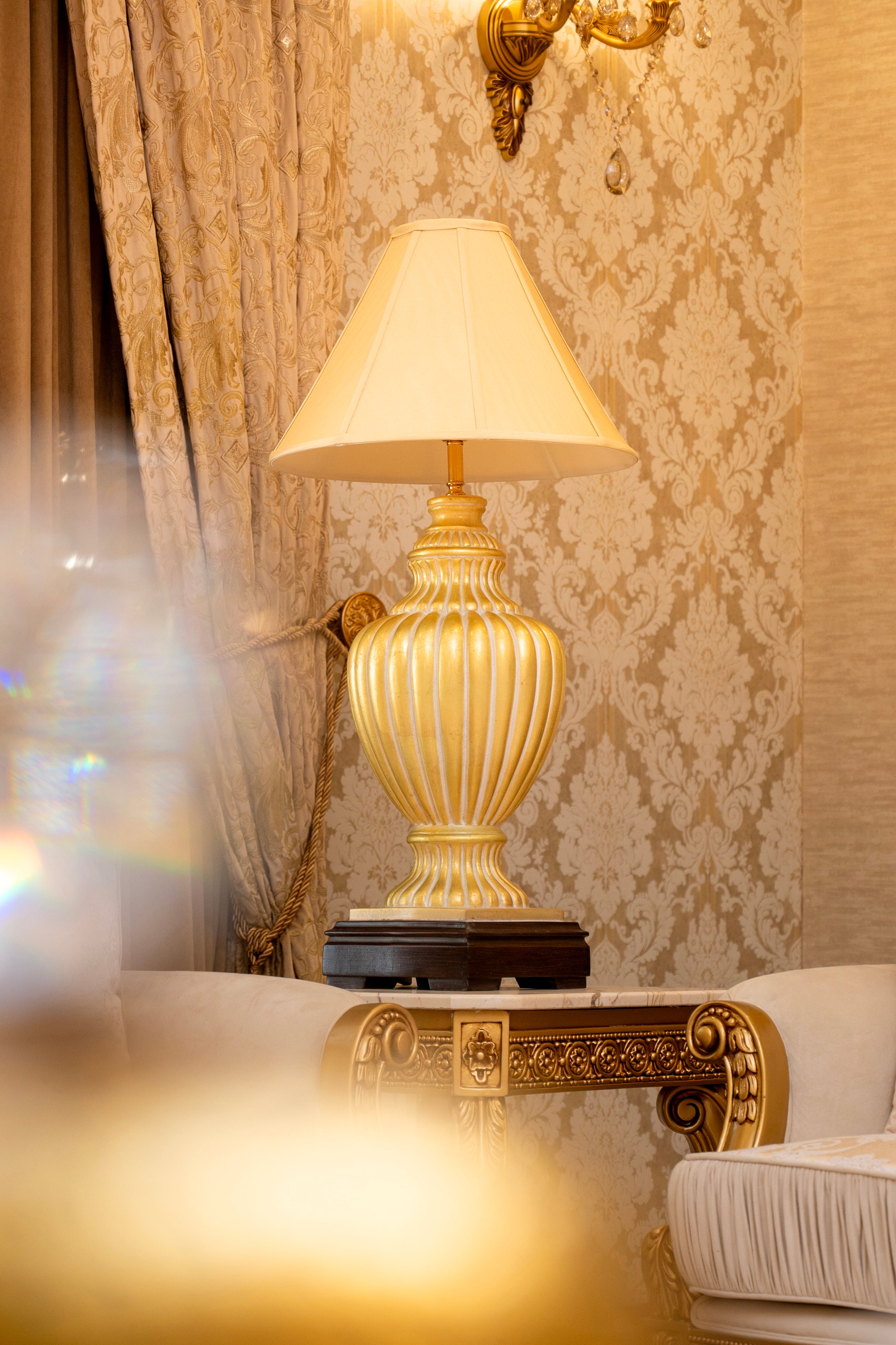 Rustic Chalice Gold Traditional Table Lamp