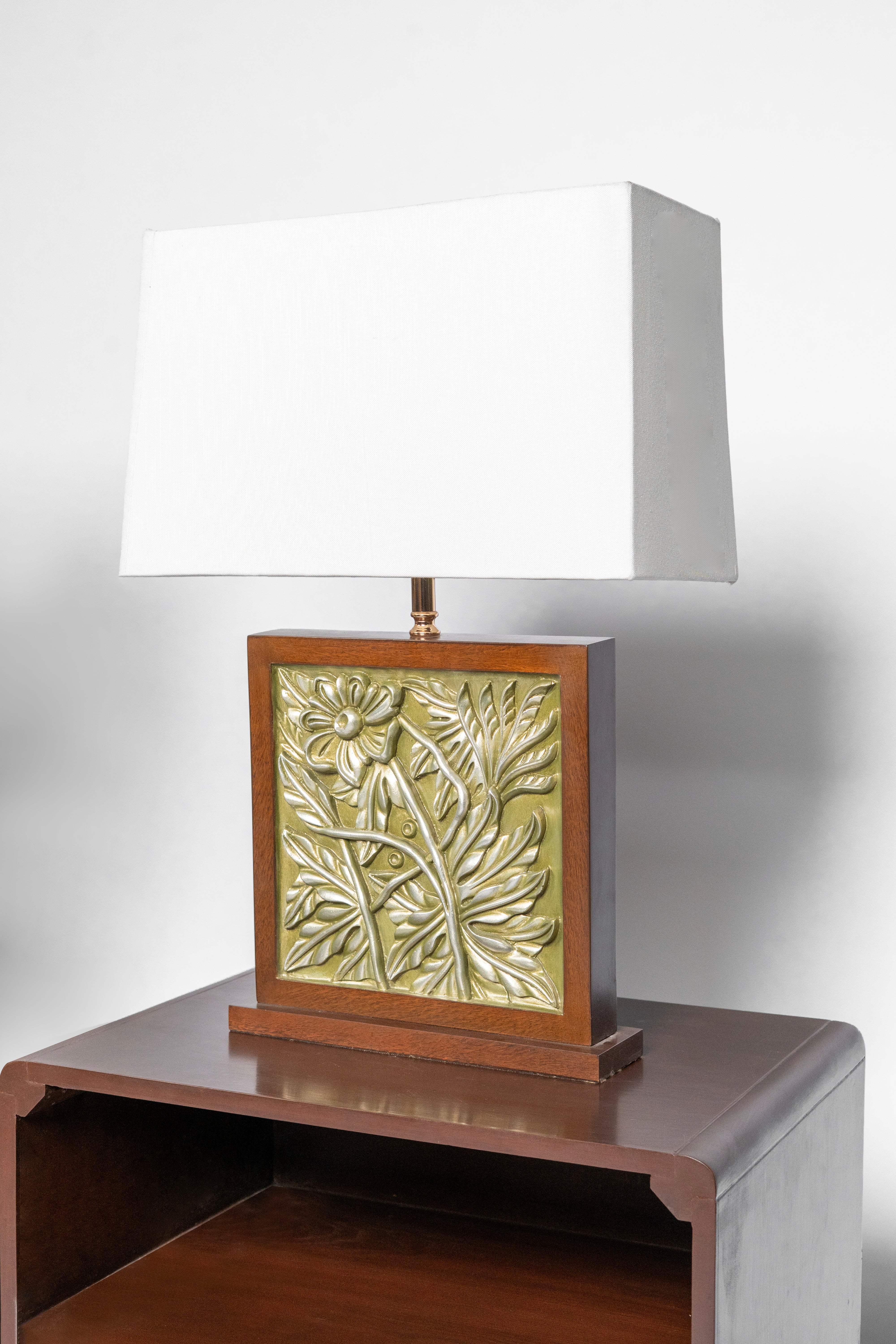Flora Glow Trendy Table Lamp