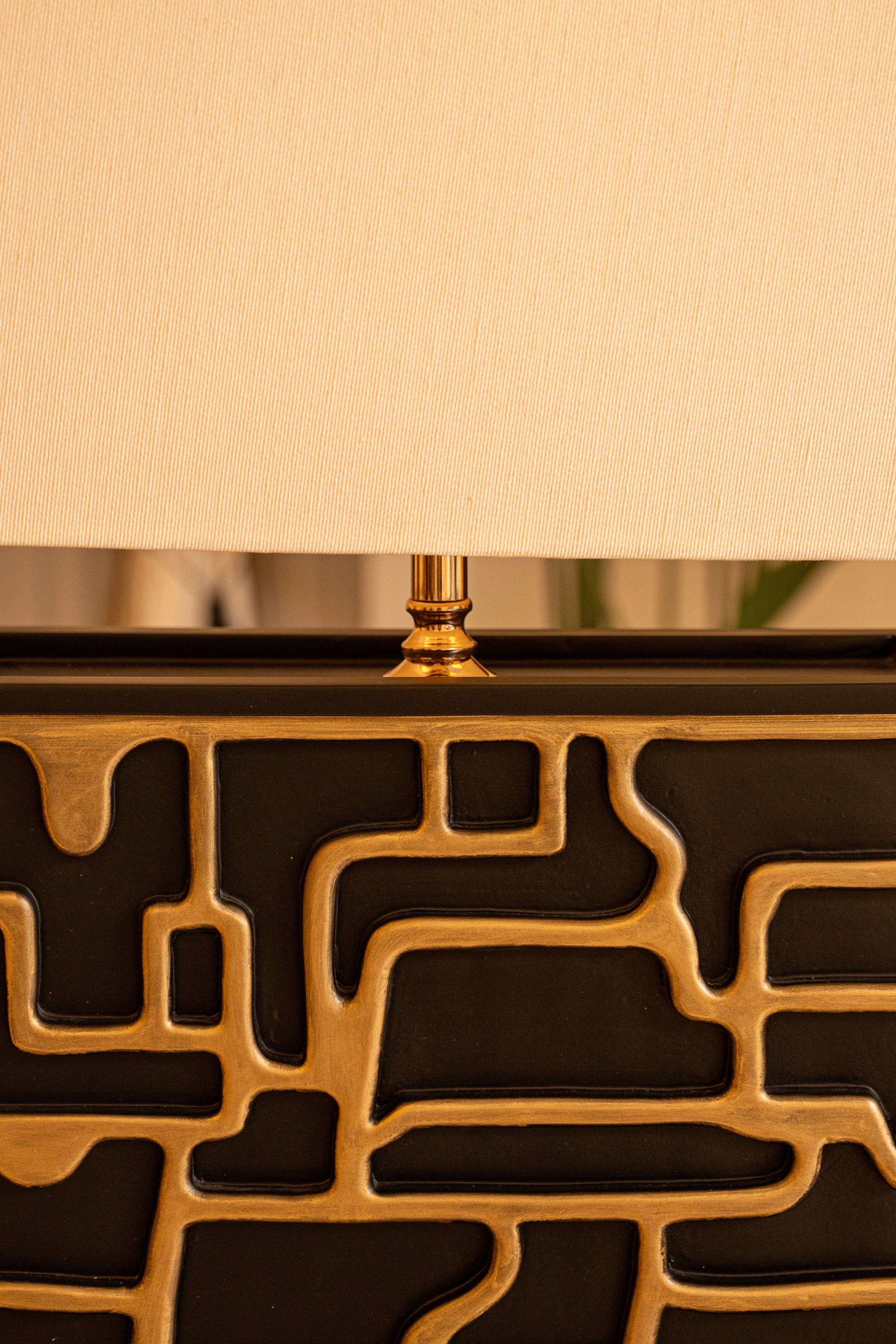 Architect's Glow Trendy Resin Table Lamp