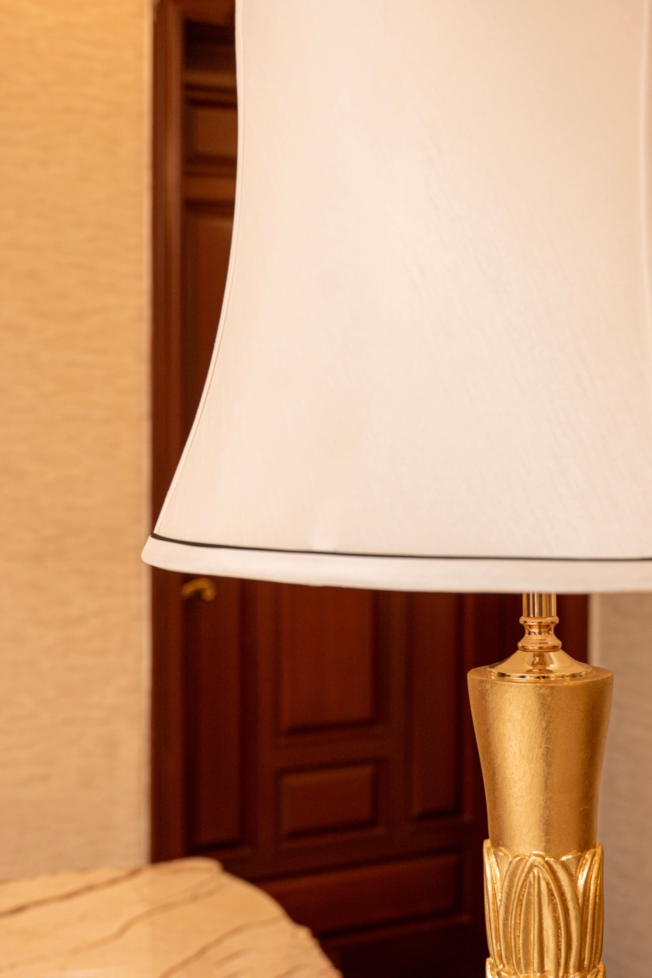 Eternal Glow Classic Resin Floor Lamp