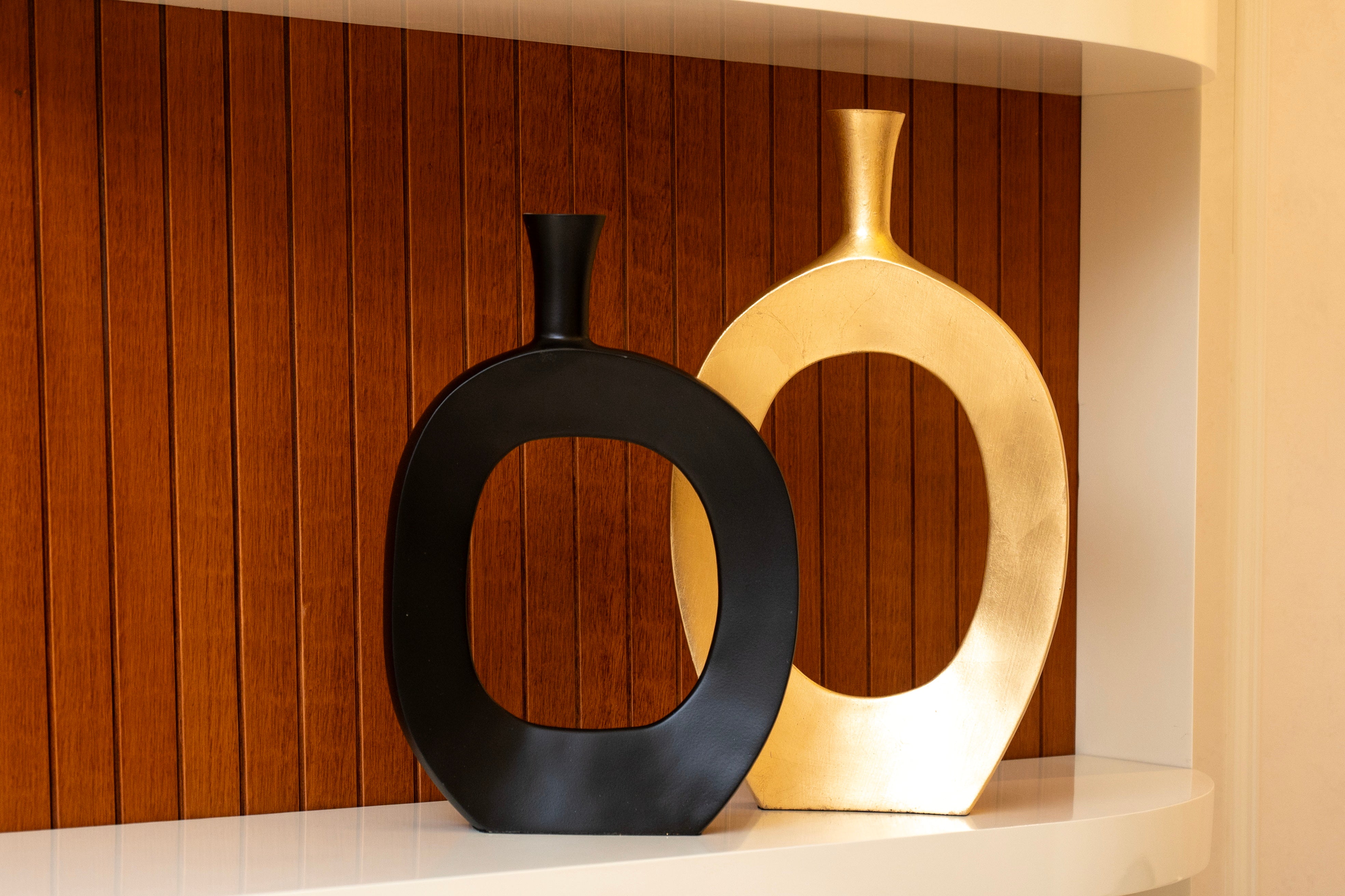 Infinity Vessel | Modern Black & Gold Doughnut Vase Decor
