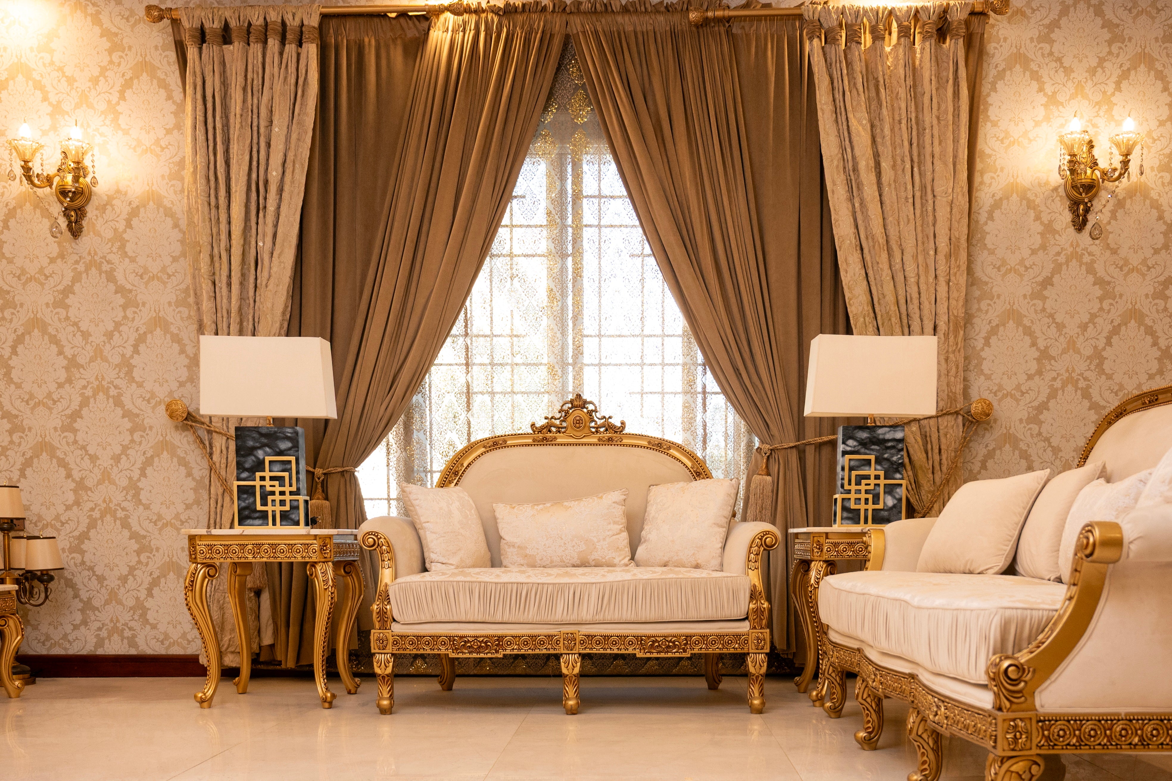 Noir Geometry Black Marble & Gold Geometric Accent Table Lamp